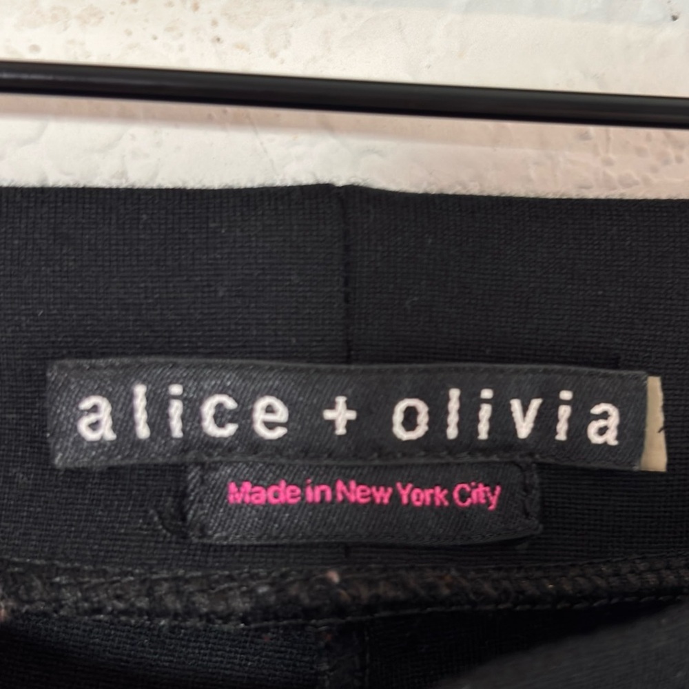 ALICE + OLIVIA LEATHER SIDE PANEL BLACK STRETCHY LEGGINGS NO SIZE - Picture 7 of 7